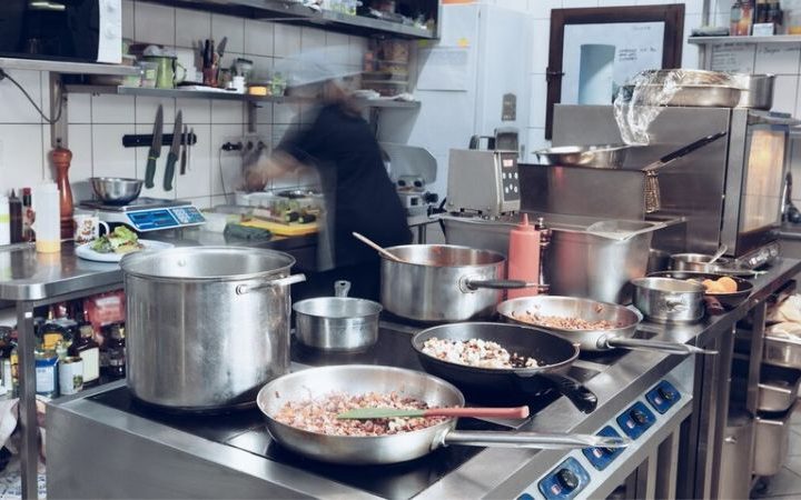 تجهیزات صنعتی مورد نیاز برای آشپزخانه های بیمارستان